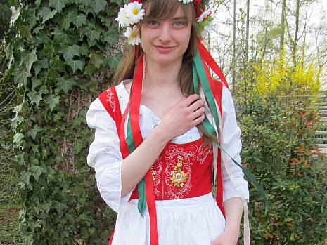 Piroschka bei der Kostuemprobe